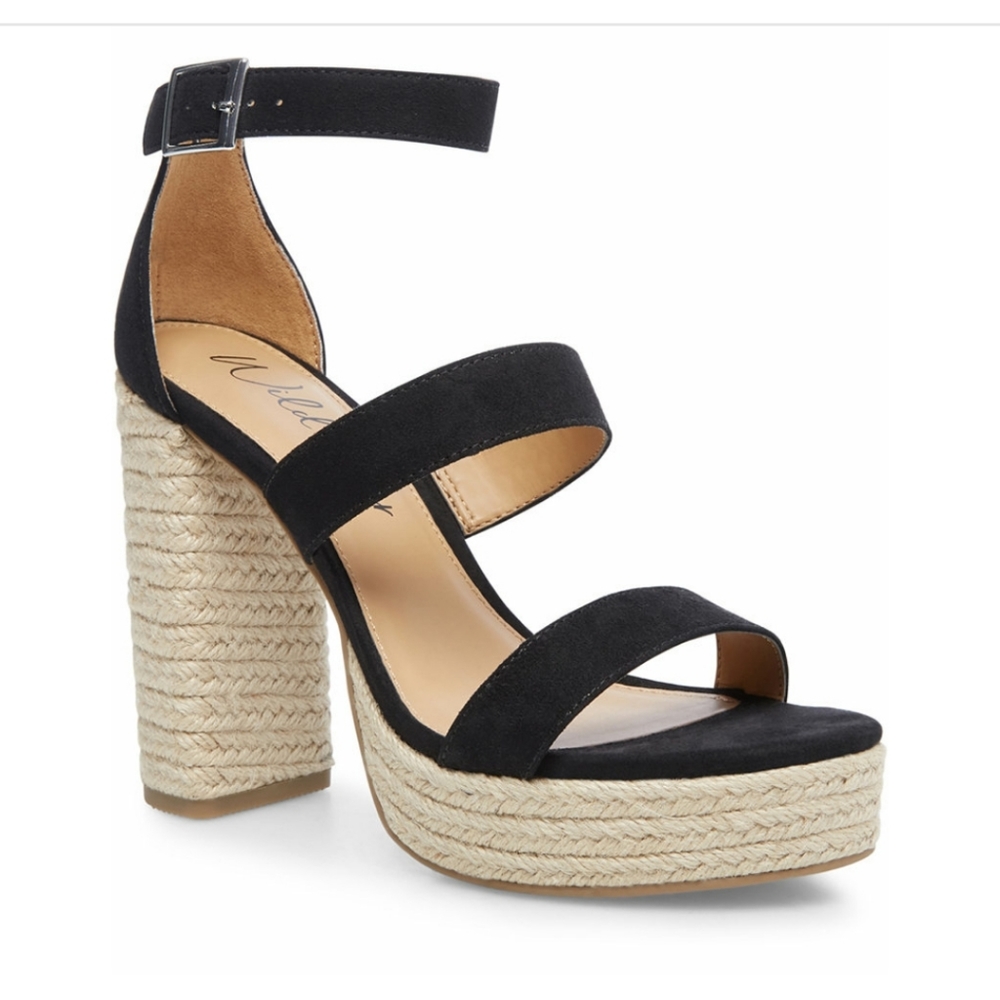 NIB WILD PAIR YAMINA PLATFORM DRESS SANDALS